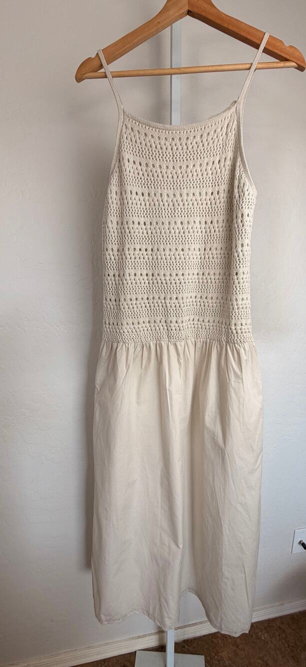 Universal Thread Women’s Cream Crochet Sleeveless Maxi Dress Medium Boho Pockets
